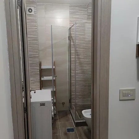 Bellacasa Airportstudio Apartament