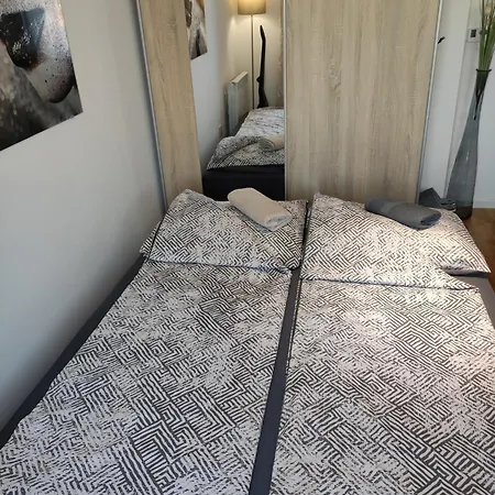 Bellacasa Airportstudio * Surčin