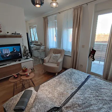 Bellacasa Airportstudio * Surčin