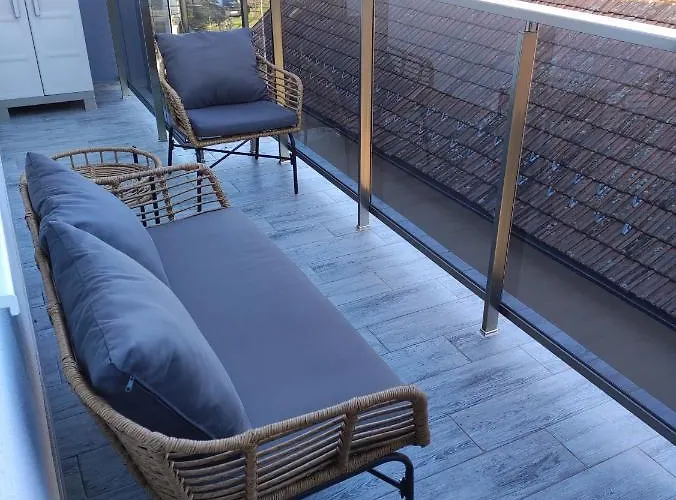 Bellacasa Airportstudio Surčin