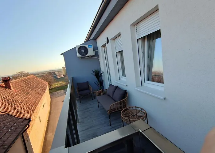 Bellacasa Airportstudio *